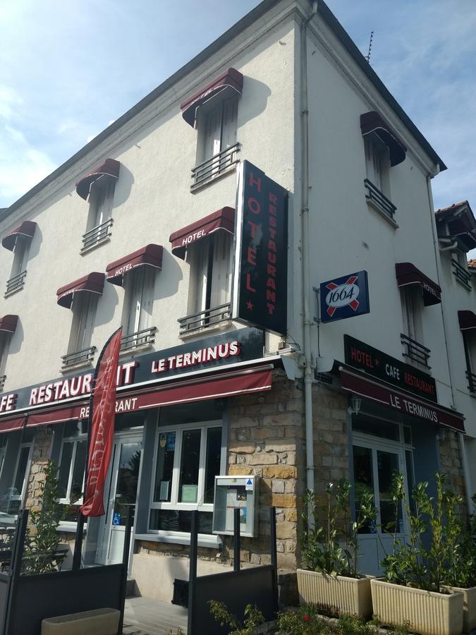 Terminus Fontainebleau Avon Exterior foto